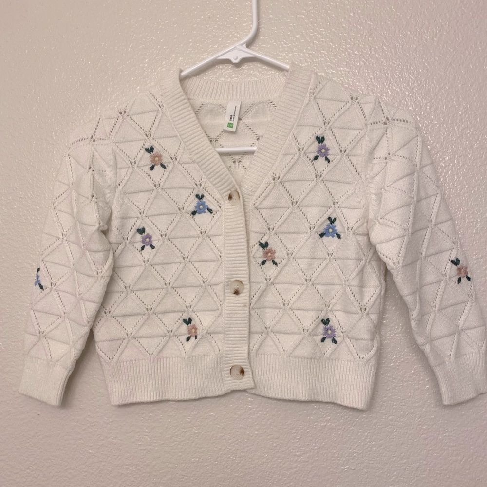 Sela white quilted cardigan Sweater embroidered button front child 6-8